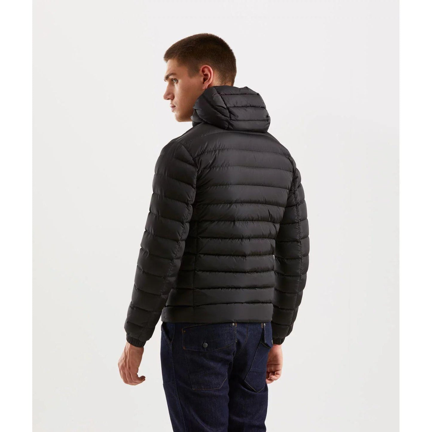 Refrigiwear Sleek Hooded Down Jacket with Pockets