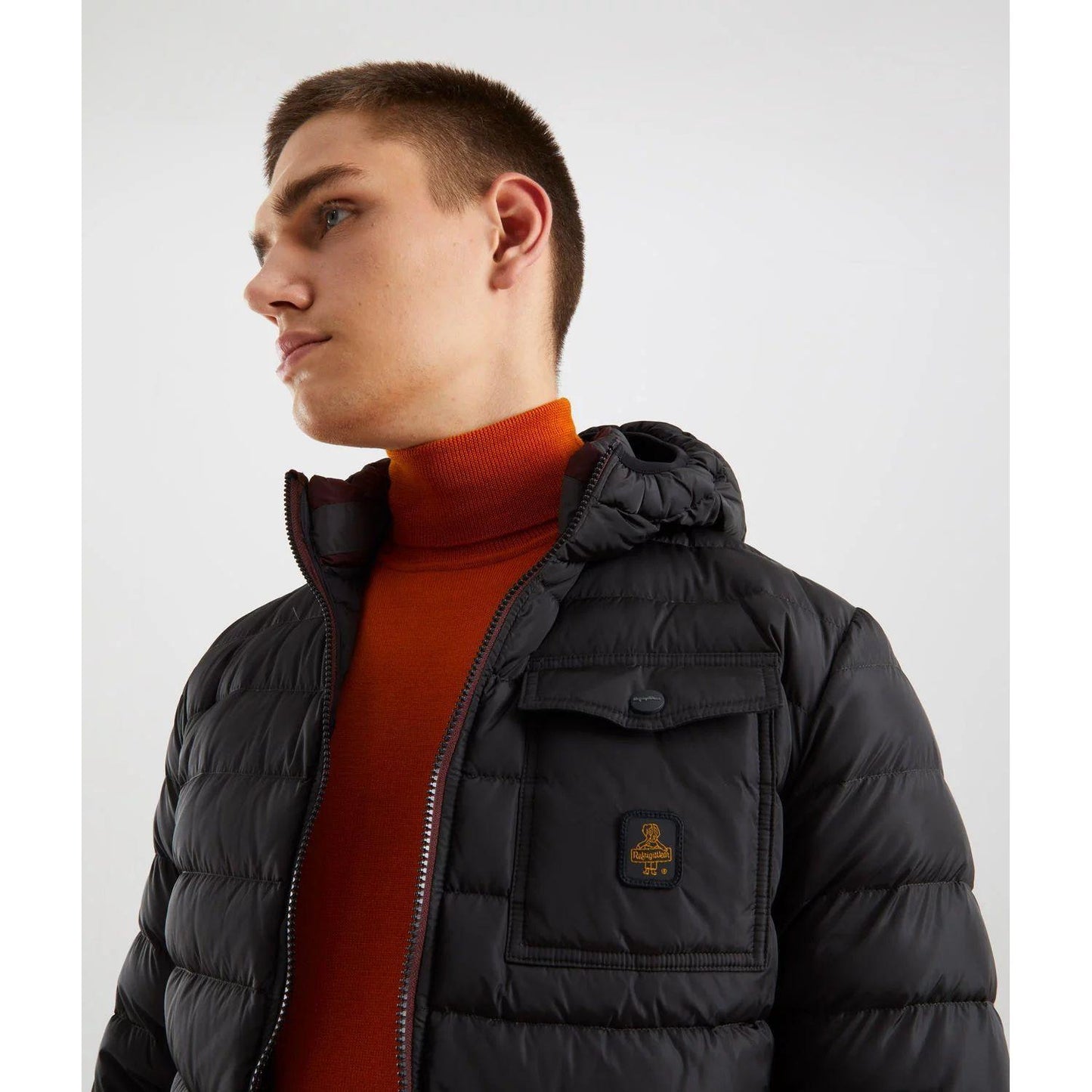 Refrigiwear Sleek Hooded Down Jacket with Pockets