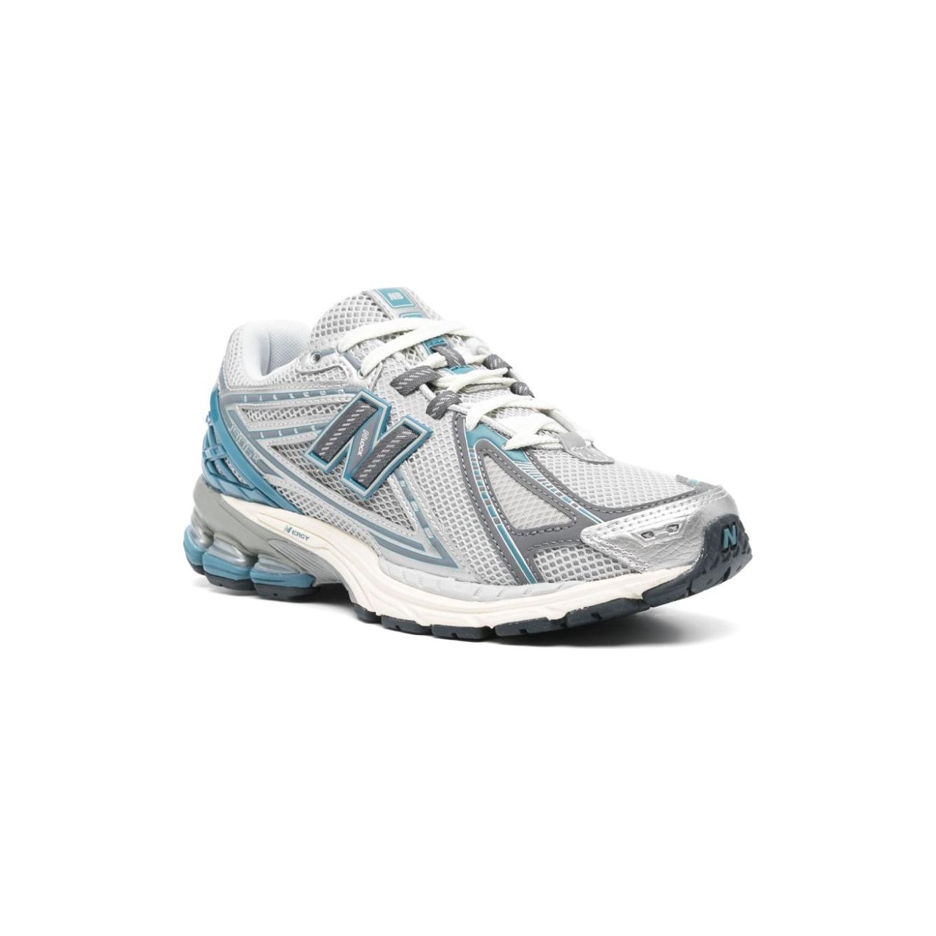 New Balance Sneakers Grey Sneakers New Balance Light Gray