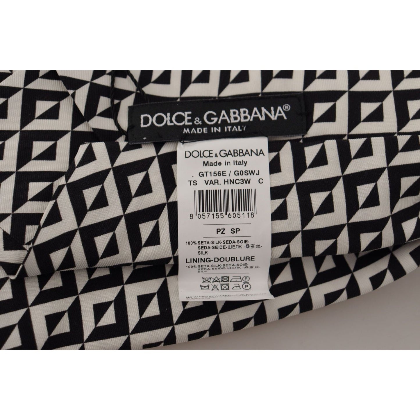 Dolce & Gabbana Elegant Silk Black Tie for the Dapper Gentleman Dolce & Gabbana Black