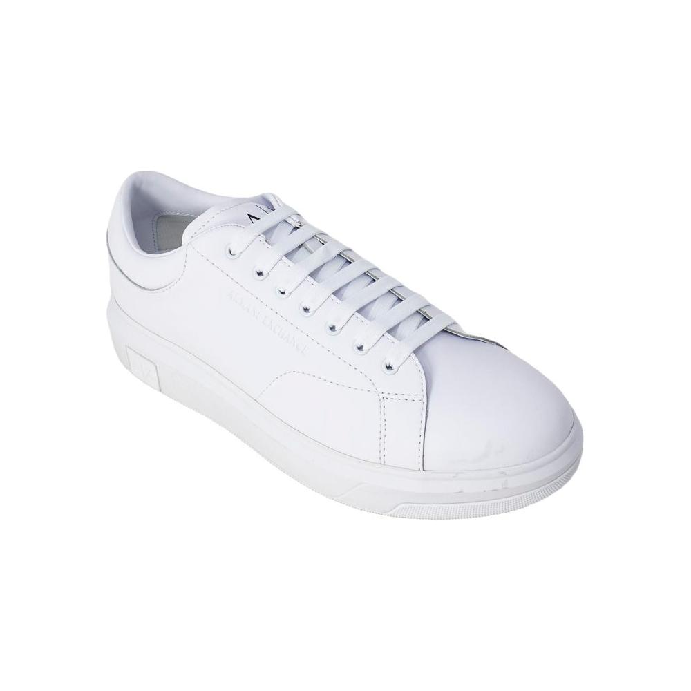 Armani Exchange White Leather Sneaker 1728,71956299936,Armani Exchange,EU39/US6,EU40/US7,EU41.5/US8.5,EU41/US8,EU42/US9,EU43.5/US10.5,EU43/US10,EU44.5/US11.5,EU44/US11,EU45/US12,Men,Men - Shoes,New with tags,Shoes,Sneakers - Men - Shoes,White Armani Excha
