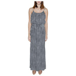 Only Only Black Viscose Dress ON-7416000009-IT36|XXS 1728,71956299936,Black,Clothing,Dresses - Women - Clothing,IT36|XXS,IT38|XS,New with tags,Only,Women,Women - Clothing