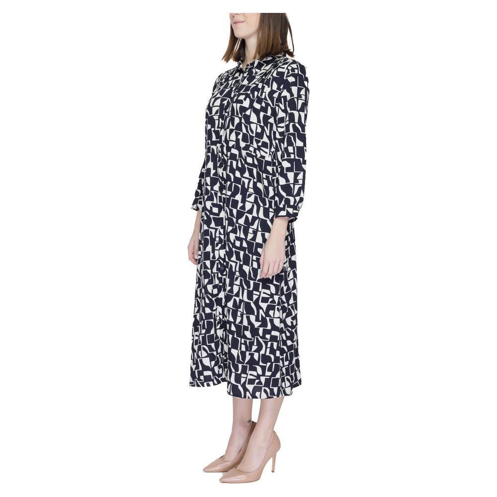 Street One Street One Blue Viscose Dress ST-13527300010-IT36|XXS 1728,46,71956299936,Blue,Clothing,Dresses - Women - Clothing,IT36|XXS,IT38|XS,IT40|S,IT42|M,New with tags,Street One,Women,Women - Clothing