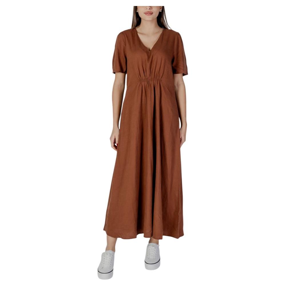 B.Young Brown Linen Dress B.Young Saddle Brown