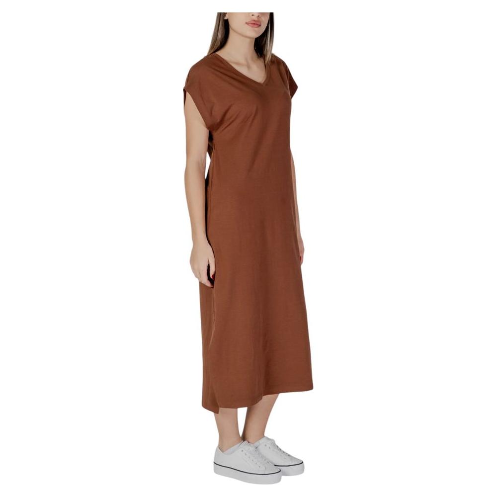 B.Young Brown Cotton Dress B.Young Saddle Brown