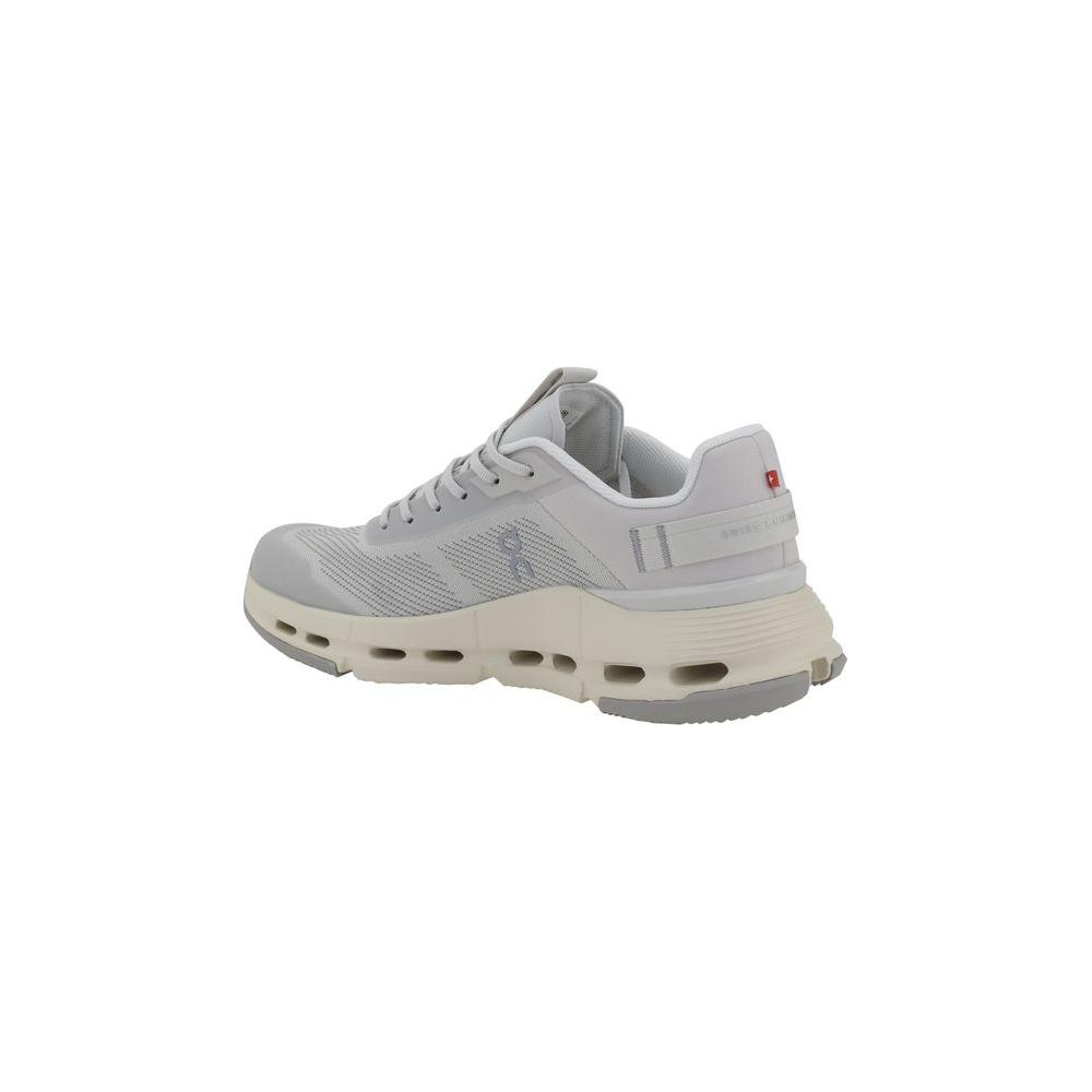 ON Cloudnova Form 2 TT Sneakers with reinforced sole and lace-up design, featuring side logo for a modern and secure fit.