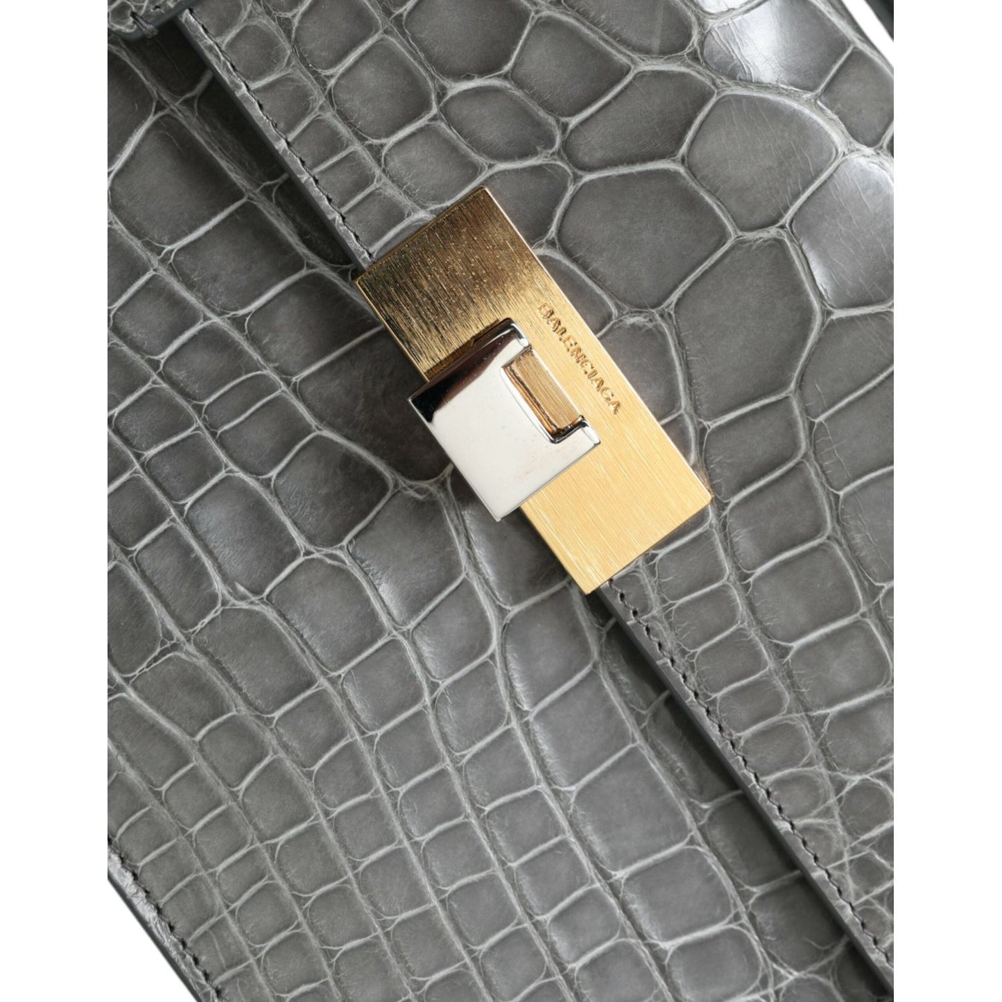 Balenciaga Balenciaga Alligator Leather Medium Shoulder Bag BAG1170 Balenciaga,Category-Bags,Gender-Women,Gray,Material: 100% Alligator Leather,New with tags,Shoulder Bags - Women - Bags,Subcategory-Shoulder,Women