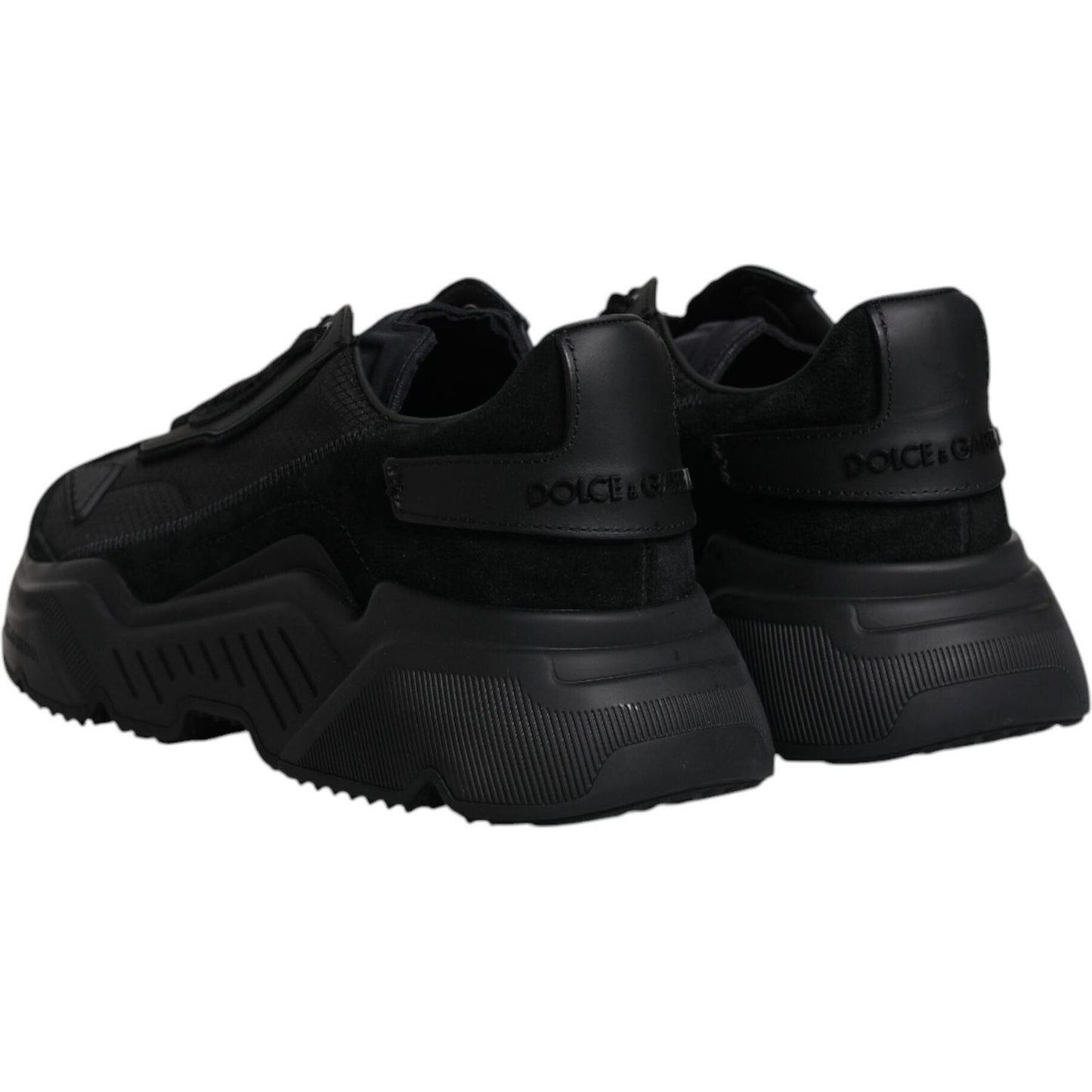 Dolce & Gabbana Dolce & Gabbana Black Leather Daymaster Low Top Sneakers Shoes MV6618#2-41 1728,67345645728,Black,Dolce & Gabbana,EU41/US8,Material: 60% Calf Leather 30% Nylon 1% PVC 1% Elastane,Men,Preowned / Defect,Sneakers - Men - Shoes