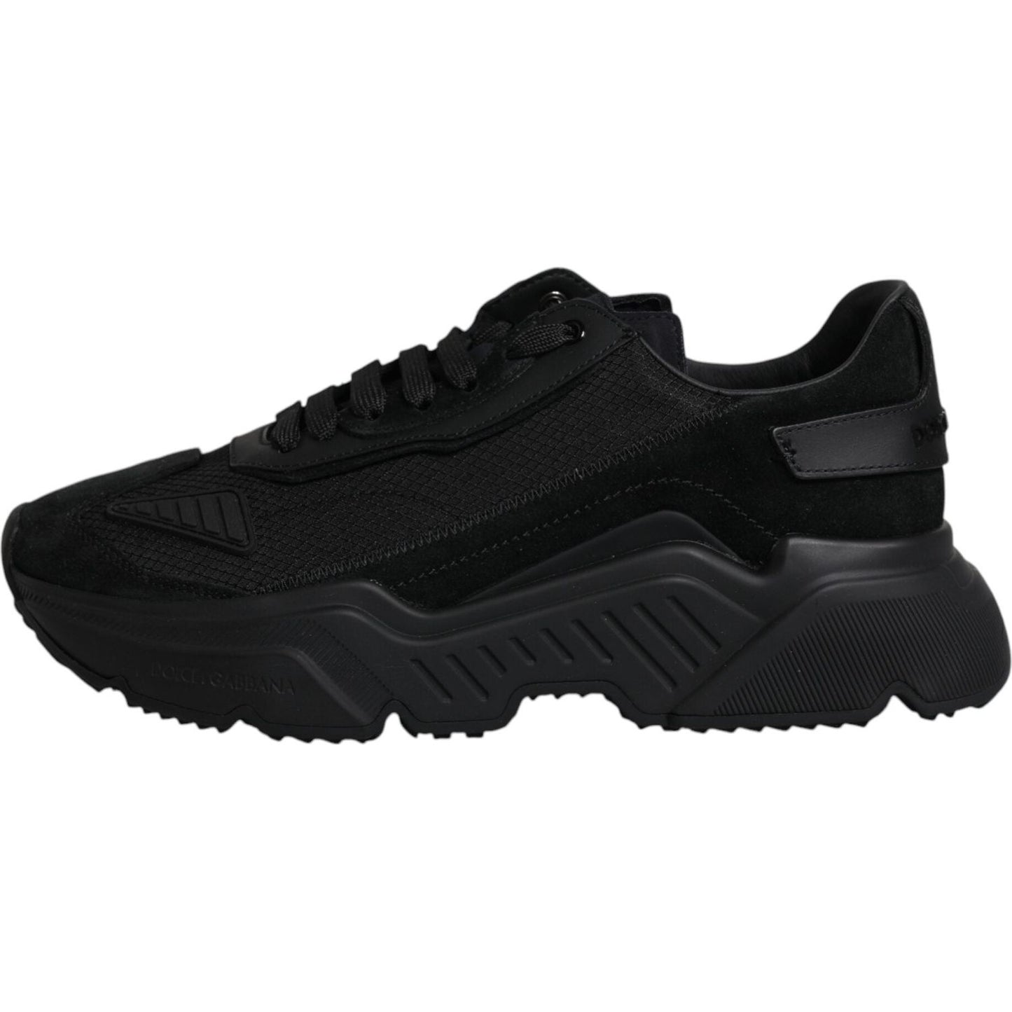 Dolce & Gabbana Dolce & Gabbana Black Leather Daymaster Low Top Sneakers Shoes MV6618#2-41 1728,67345645728,Black,Dolce & Gabbana,EU41/US8,Material: 60% Calf Leather 30% Nylon 1% PVC 1% Elastane,Men,Preowned / Defect,Sneakers - Men - Shoes