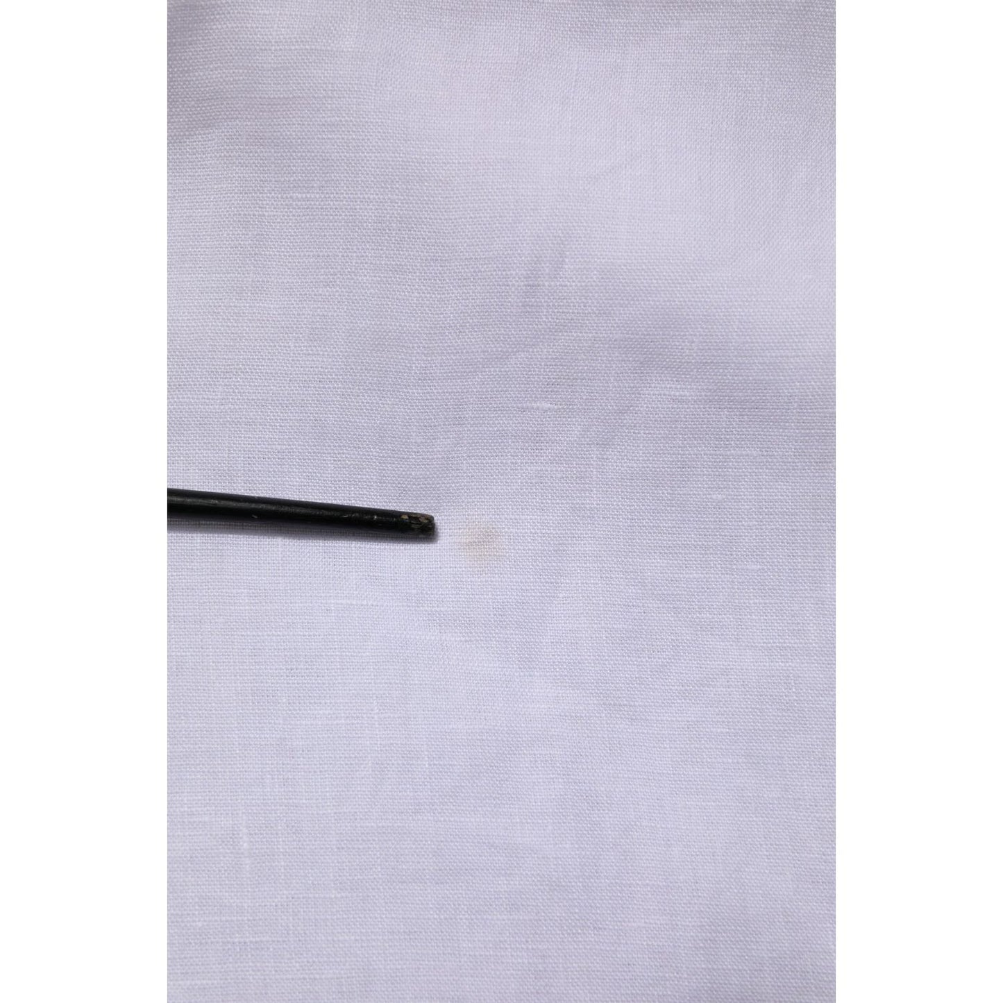 Dolce & Gabbana Dolce & Gabbana White Linen Long Sleeves Casual Men Shirt TSH906901-43 1728,67345645728,Clothing,Dolce & Gabbana,IT43 | 2XL,Material: 100% Linen,Men,Men - Clothing,Preowned / Defect,Shirts - Men - Clothing,White