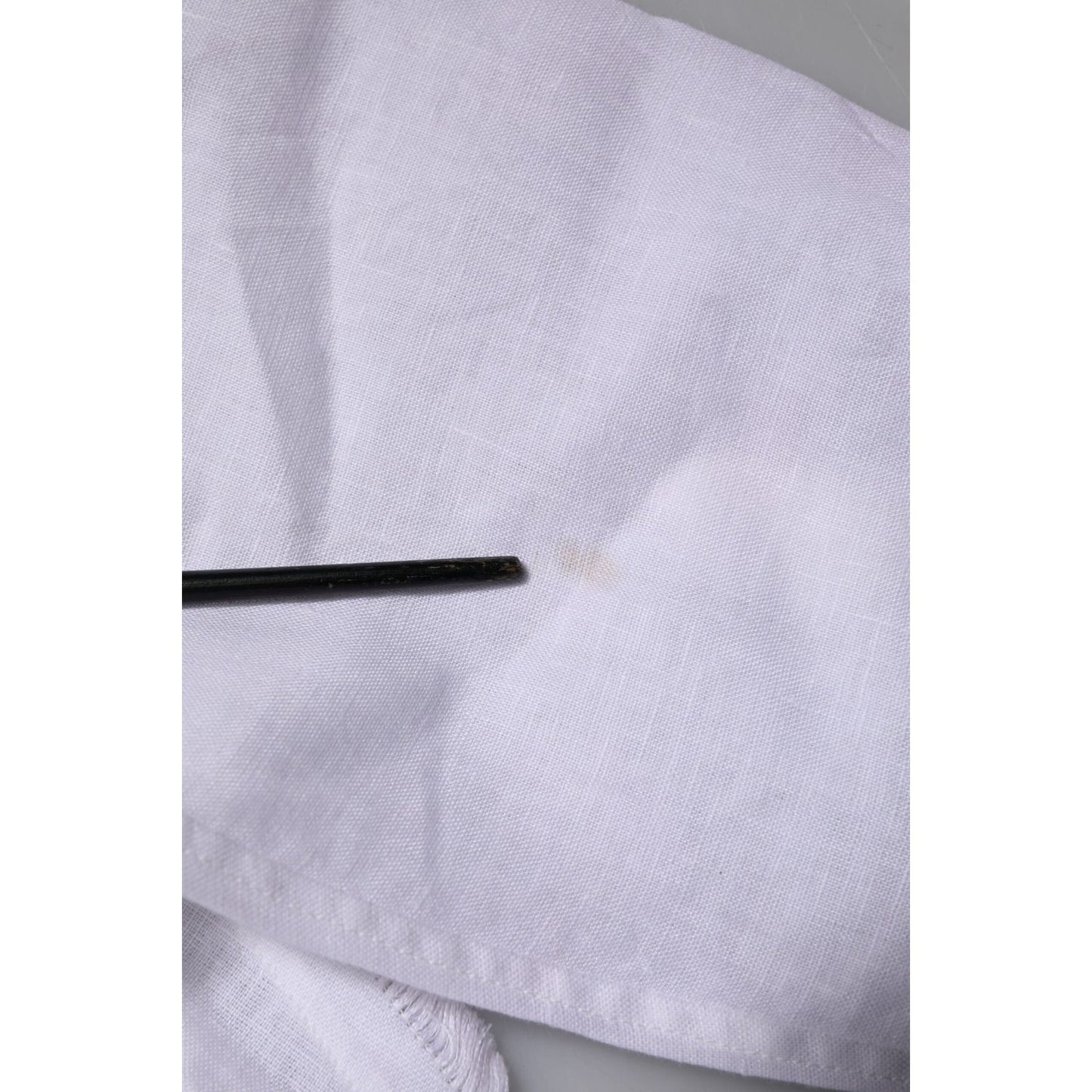 Dolce & Gabbana Dolce & Gabbana White Linen Long Sleeves Casual Men Shirt TSH906901-43 1728,67345645728,Clothing,Dolce & Gabbana,IT43 | 2XL,Material: 100% Linen,Men,Men - Clothing,Preowned / Defect,Shirts - Men - Clothing,White