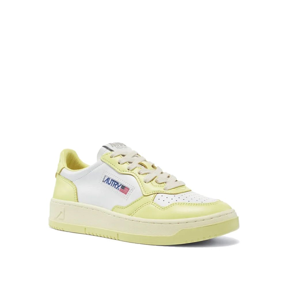 Autry White Leather Low Top Sneakers1728,75611013280,Autry,EU36/US6,EU37/US7,EU38/US8,EU39/US9,EU40/US10,Low Tops - Sneakers - Shoes,New with tags,Shoes,Sneakers - Shoes,White,Women