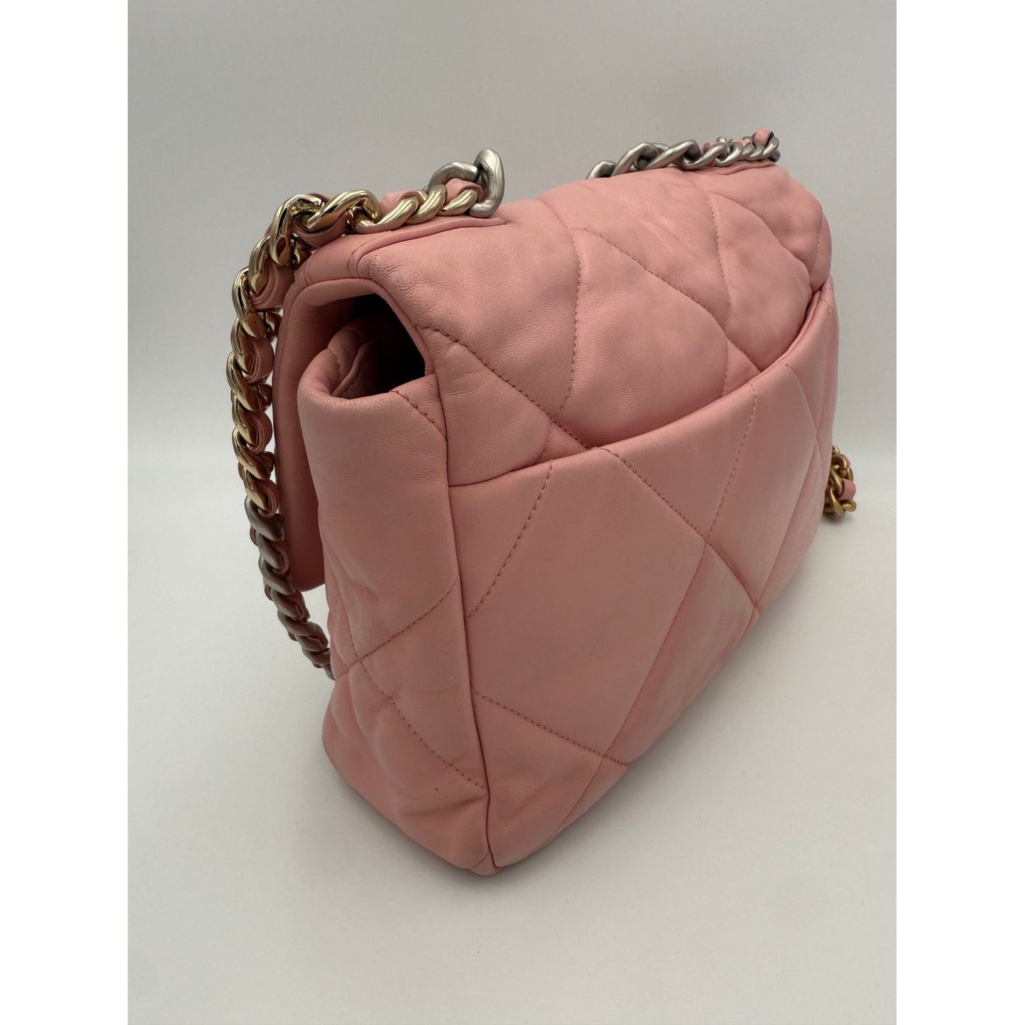 Chanel CHANEL 19 Medium Pink Handbag