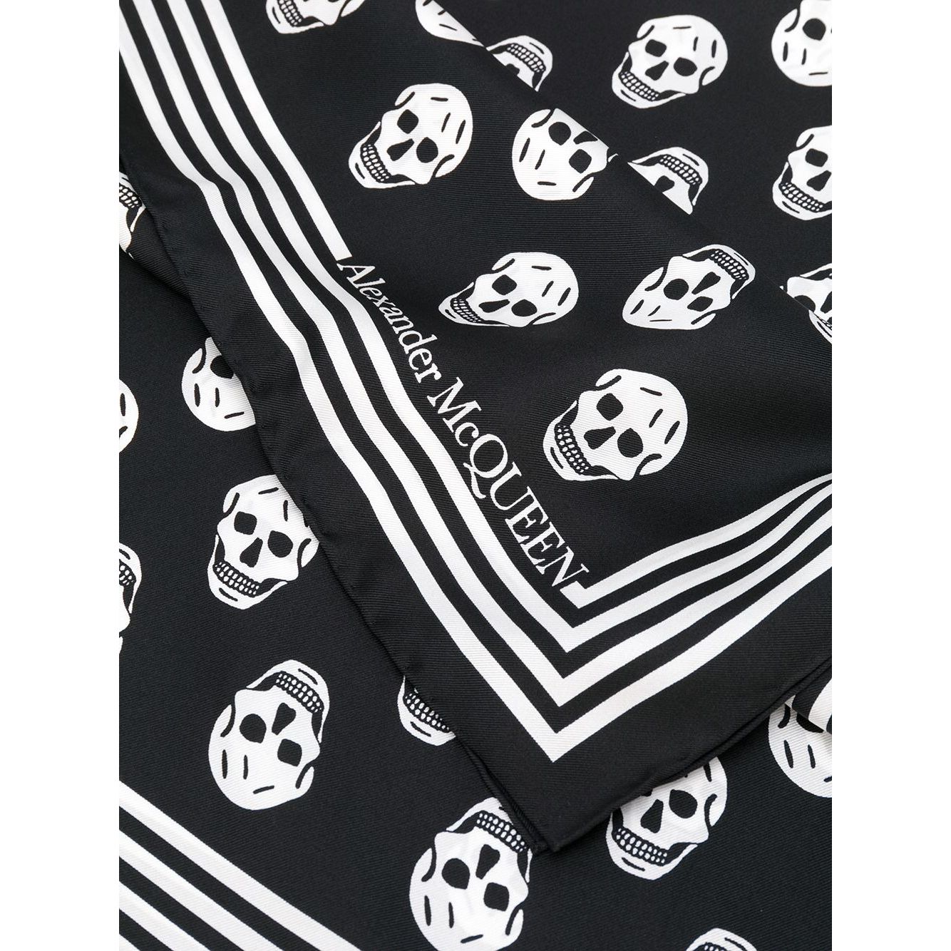 Alexander McQueen Skull silk scarf Scarves Hats & Gloves