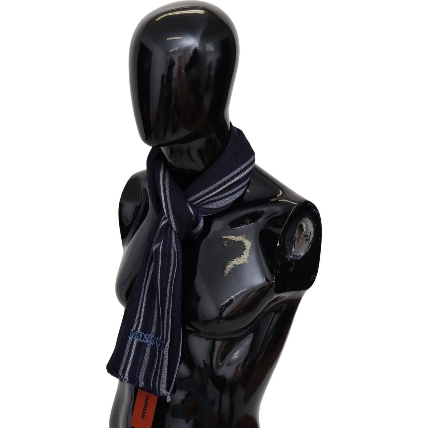 别致的多色羊毛丝条纹围巾