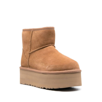 UGG Australia Boots Beige Boots