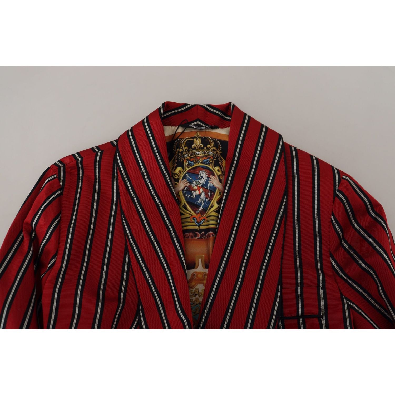 优雅红色条纹长袍奢华服装