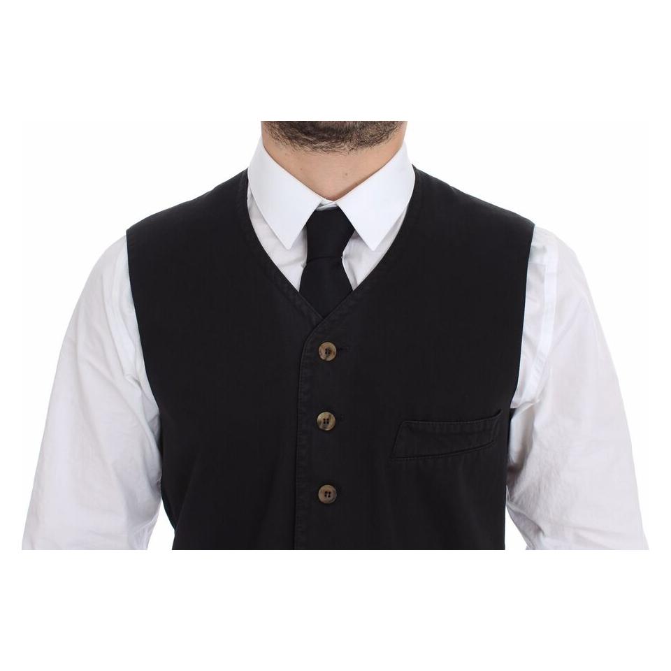 优雅的黑色礼服背心