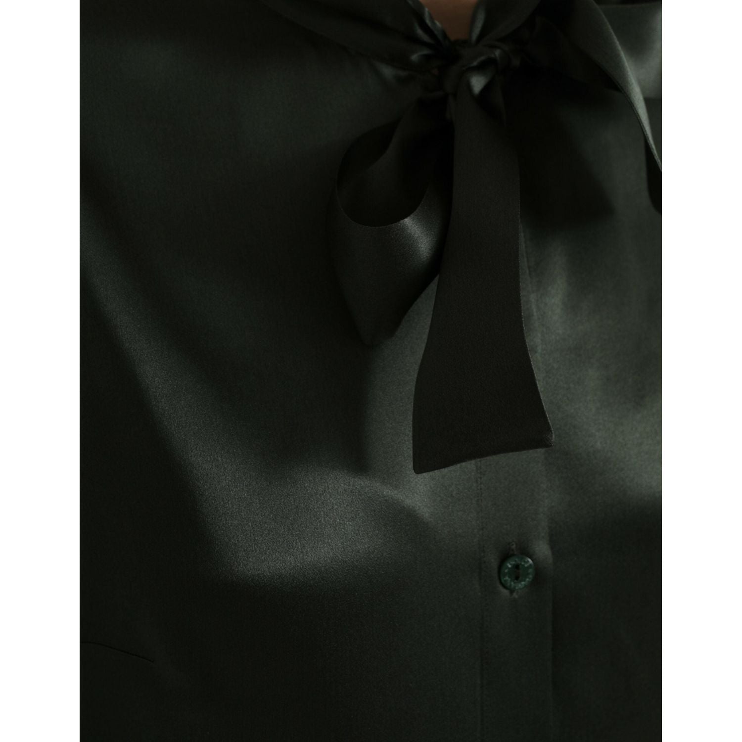 优雅真丝阿斯科特领衬衫