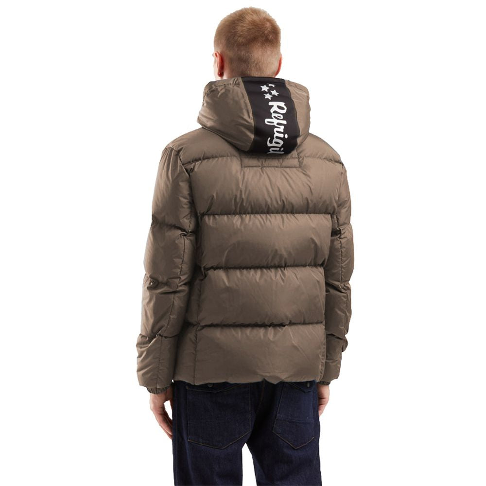 Front view with bag zipped and handles upright.