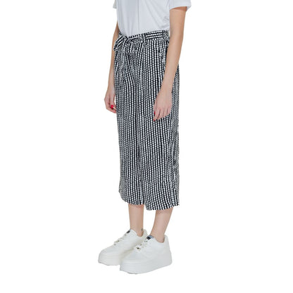 Only Black Viscose Cropped Pants