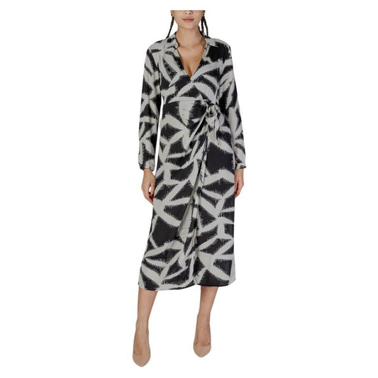 Jacqueline De Yong Jacqueline De Yong Black Recycled Polyester Dress JA-14838000009-IT38|XS 1728,71956299936,Black,Clothing,Dresses - Women - Clothing,IT38|XS,IT40|S,IT42|M,IT44|L,Jacqueline De Yong,New with tags,Women,Women - Clothing