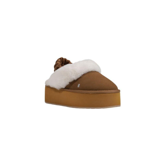 EMU Australia EMU Australia Beige Suede Leather Flat Shoe EM-15274200127-EU37/US7 1728,71956299936,Beige,EMU Australia,EU36/US6,EU37/US7,EU39/US9,Flat Shoes - Women - Shoes,New with tags,Shoes,Women,Women - Shoes