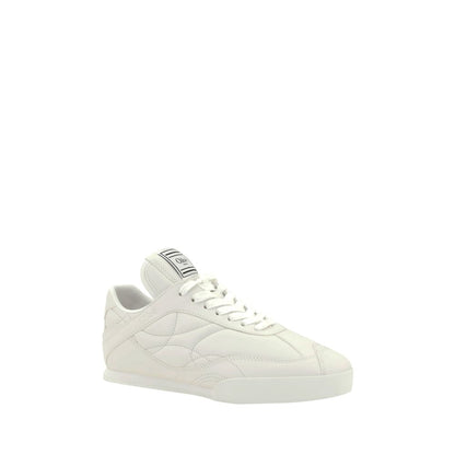 Chloé White Calf Leather Bos Taurus Low Top Sneakers with lace-up closure and iconic logo patch.