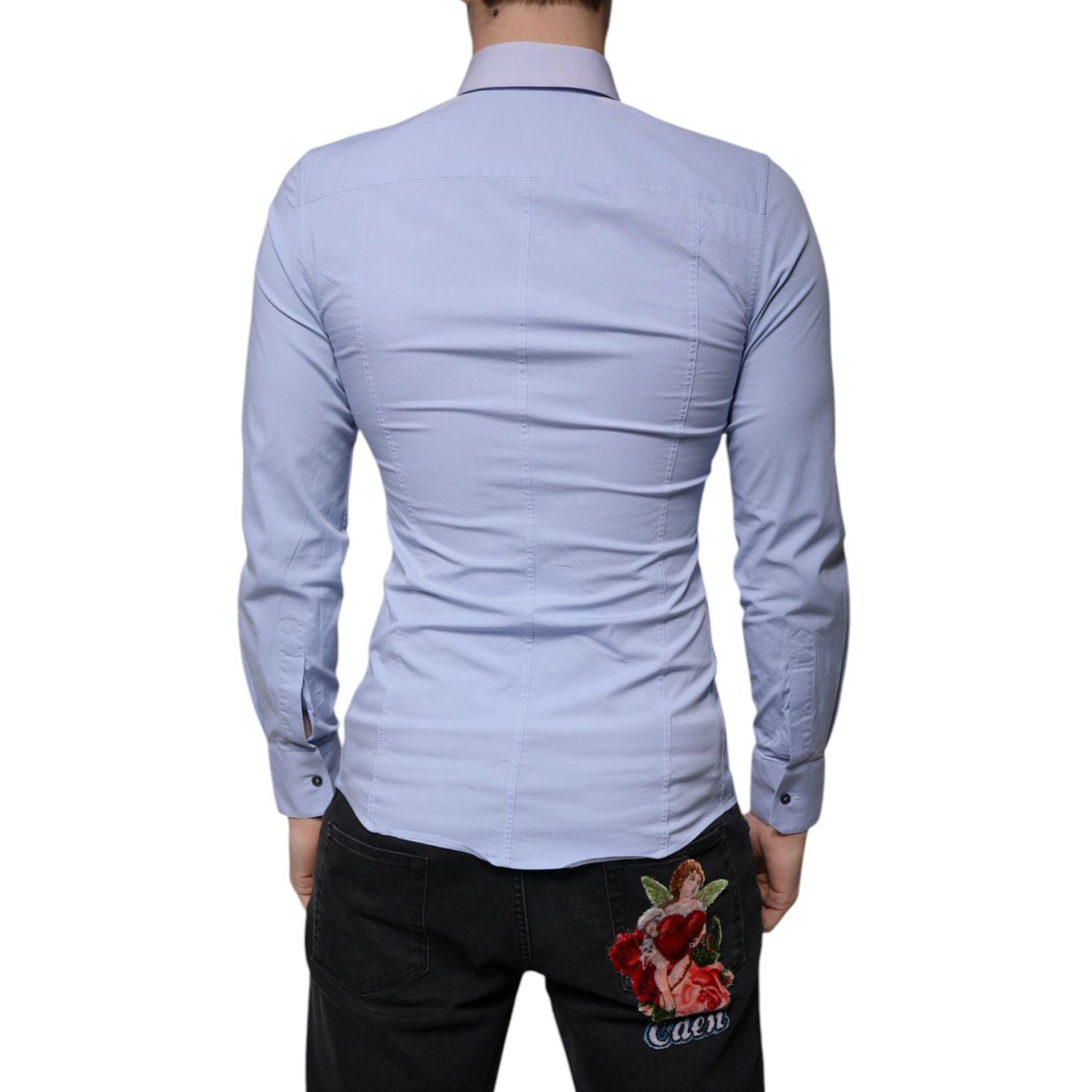 Front view with bag zipped and handles upright.