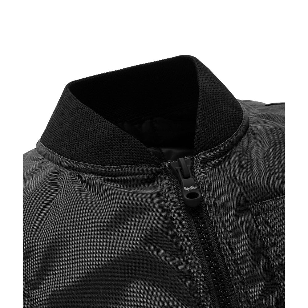 Front view with bag zipped and handles upright.
