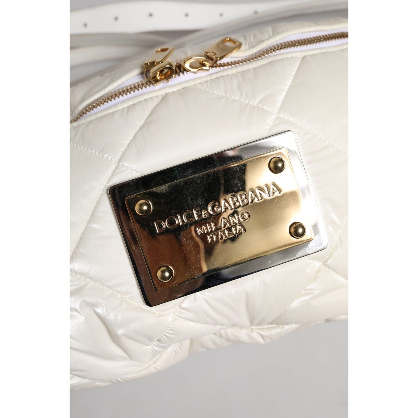 Dolce & Gabbana White Quilted Logo Plaque Belt Waist Fanny Pack Bag BAG4628
