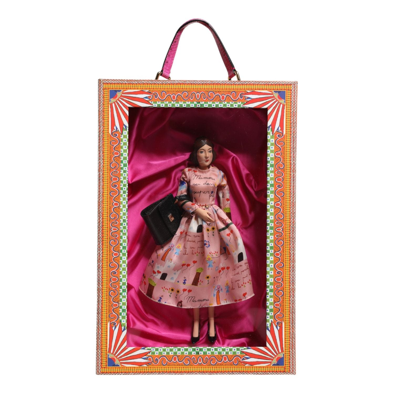 Front view with bag zipped and handles upright.