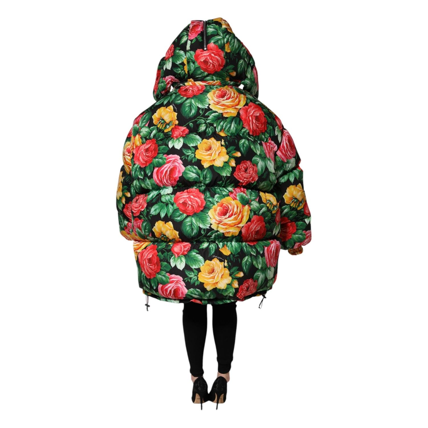 Front view with bag zipped and handles upright.