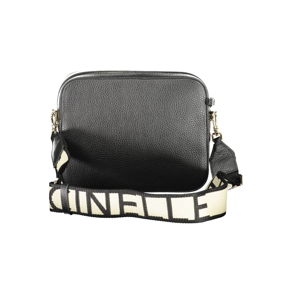 Front view with bag zipped and handles upright.