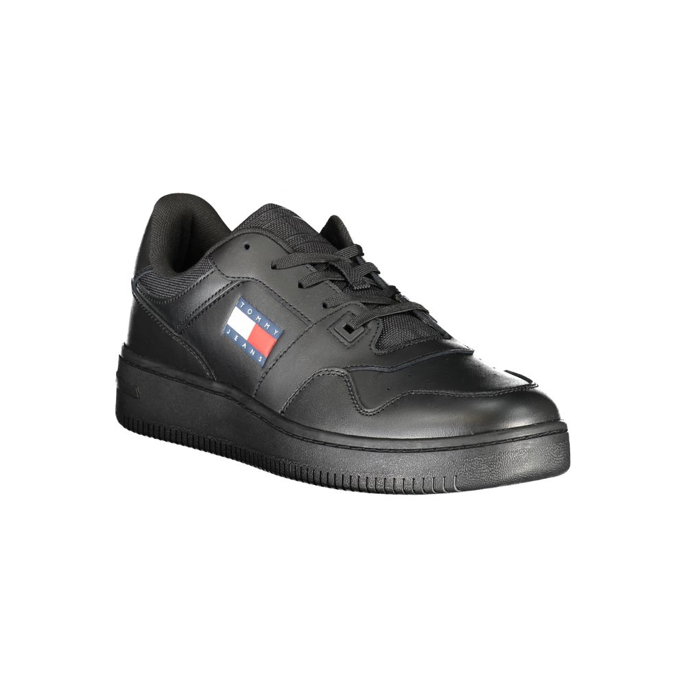 Tommy Hilfiger Black Polyester Sneaker with logo, sports footwear featuring laces and contrast details