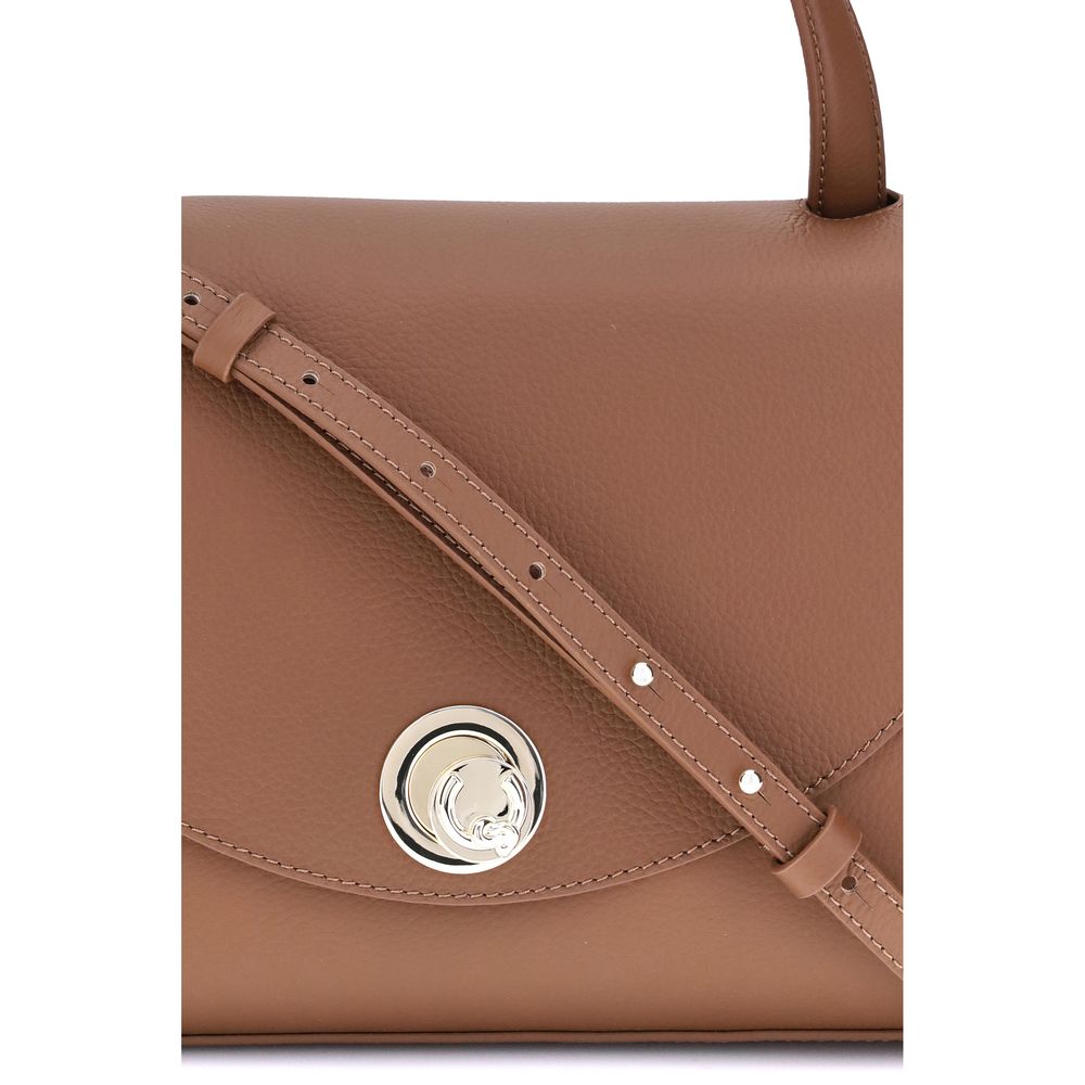 Front view with bag zipped and handles upright.
