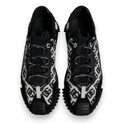 Dolce & Gabbana Black Logo Lace Up Low Top NS1 Sneakers