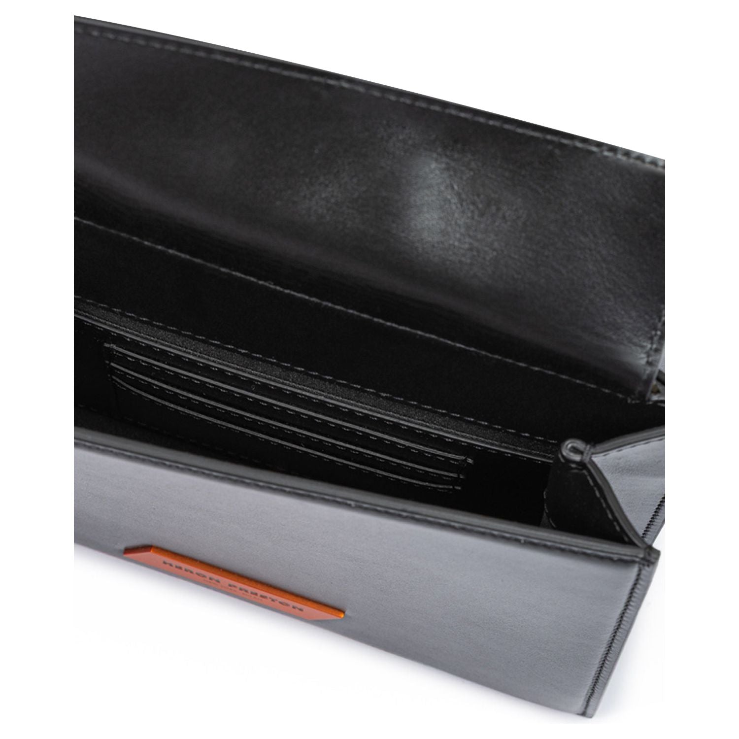 Front view with bag zipped and handles upright.