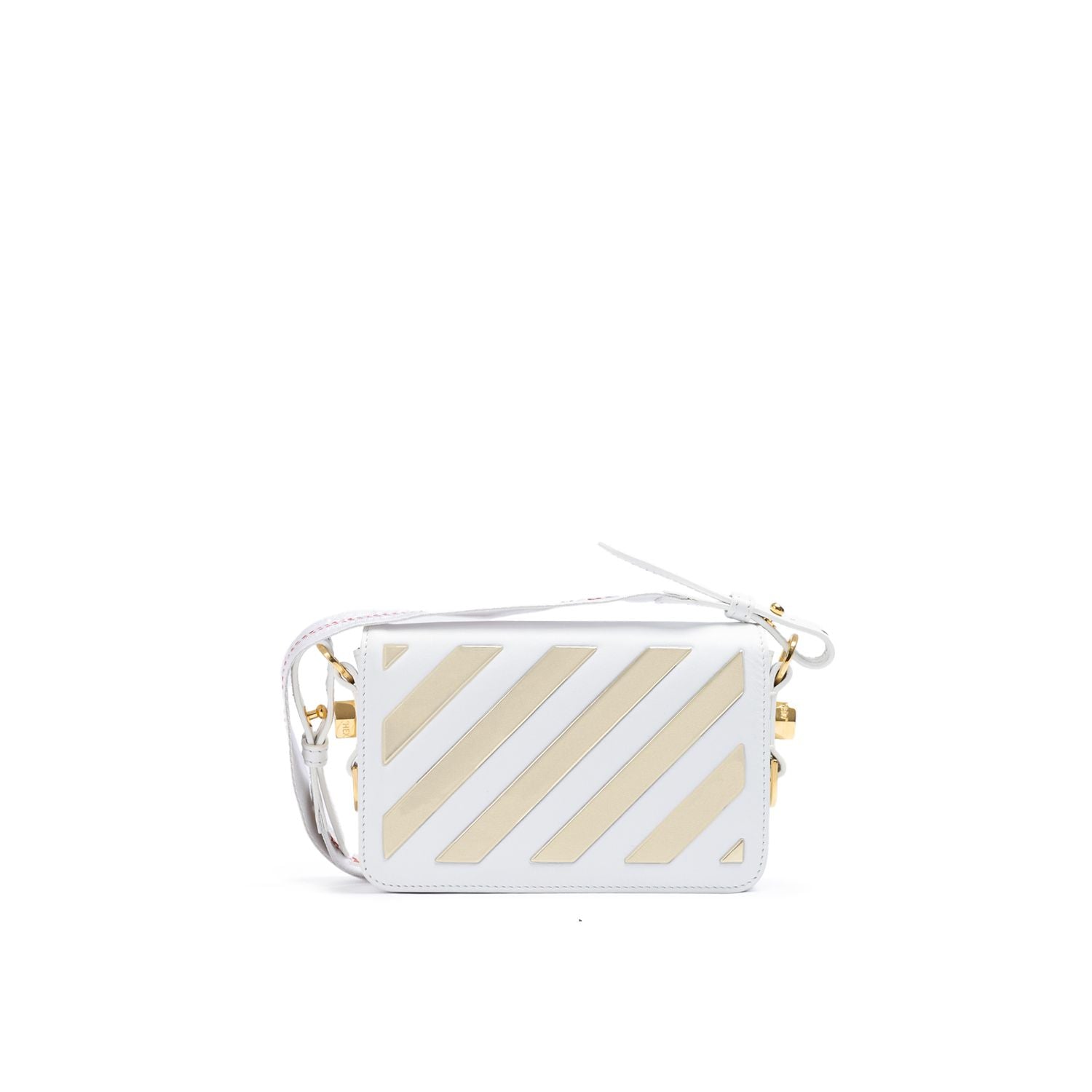 Front view with bag zipped and handles upright.