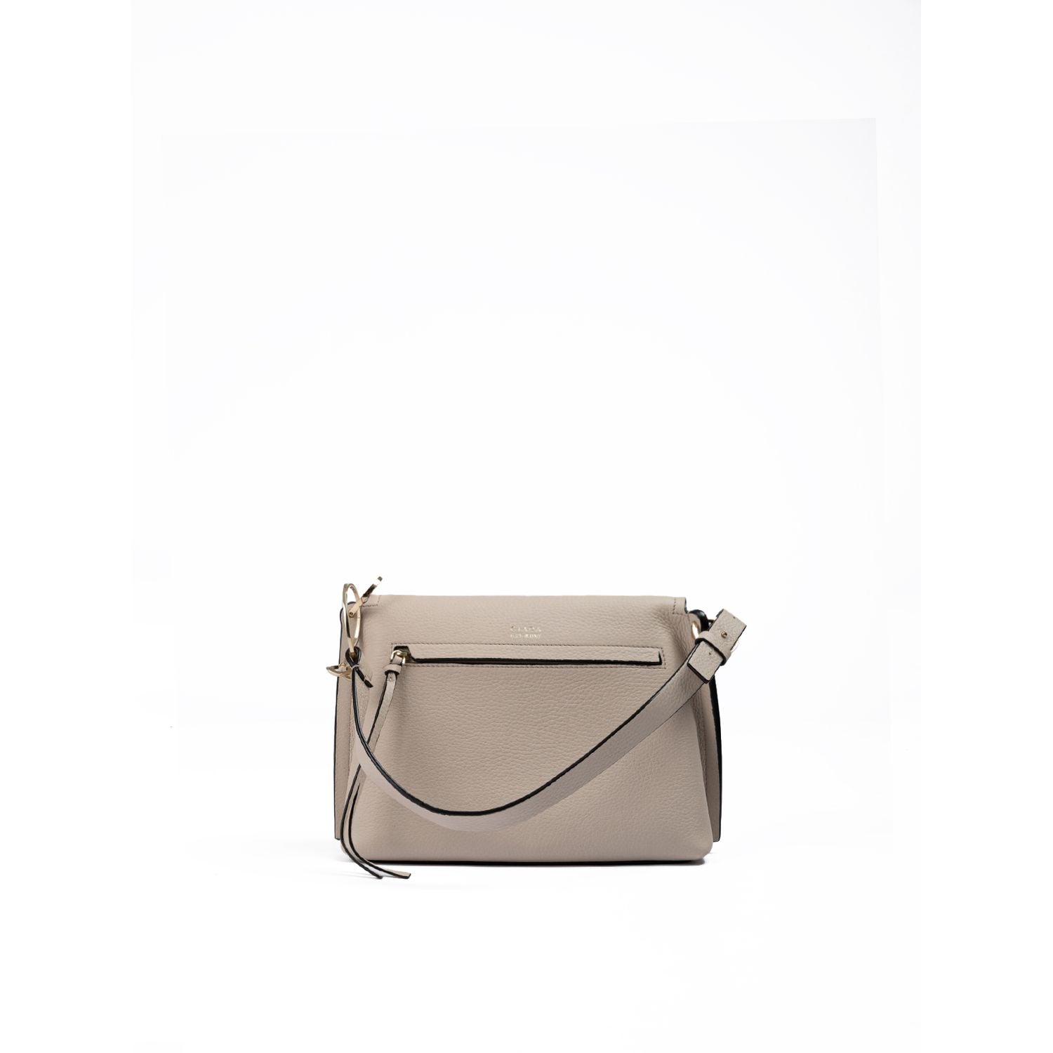 Front view with bag zipped and handles upright.
