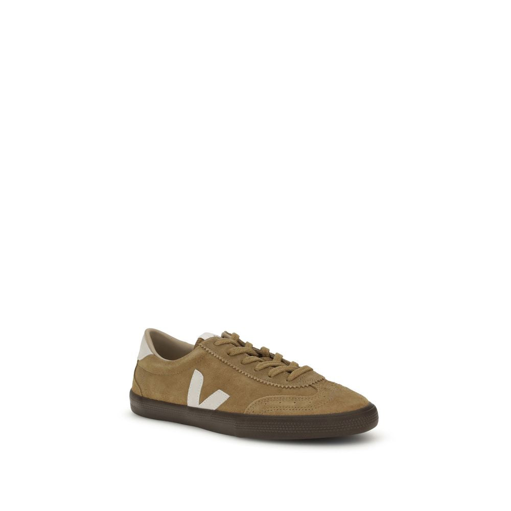 Veja Brown Leather Sneakers inspired by 1970s Brazilian volleyball shoes, featuring a logo and side-stitched design, lace-up closure.