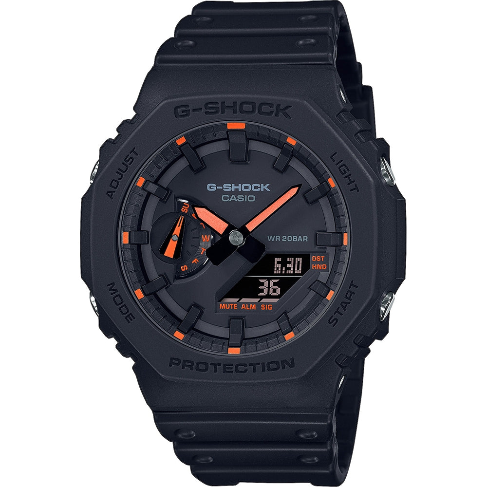 CASIO G-SHOCK Mod. OAK - Neon Orange Indexes wristwatch with carbon and resin case, black strap, quartz movement, multifunctional dial.