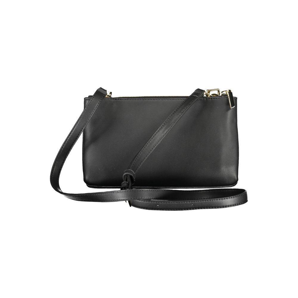 Front view with bag zipped and handles upright.