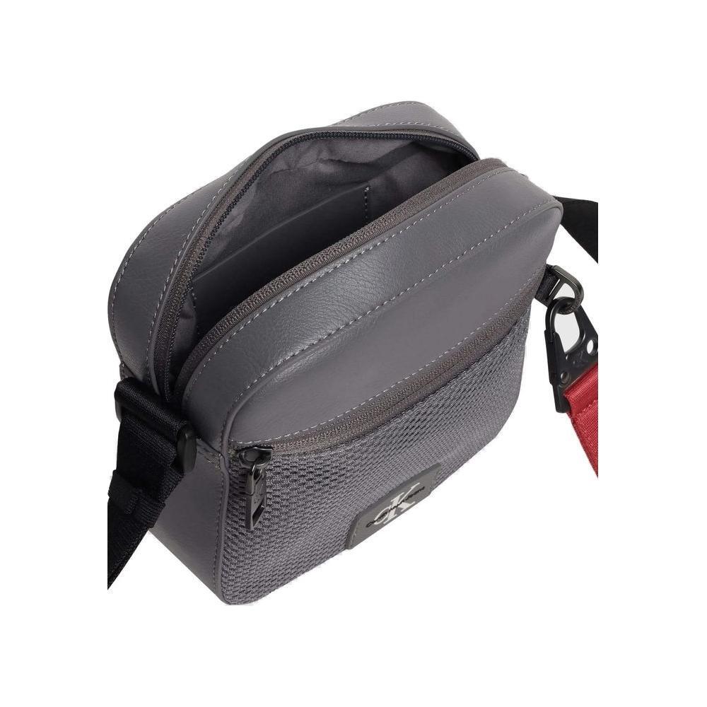 Calvin Klein Jeans Gray Recycled Polyester Messenger Bag CAKLJE-13336300136