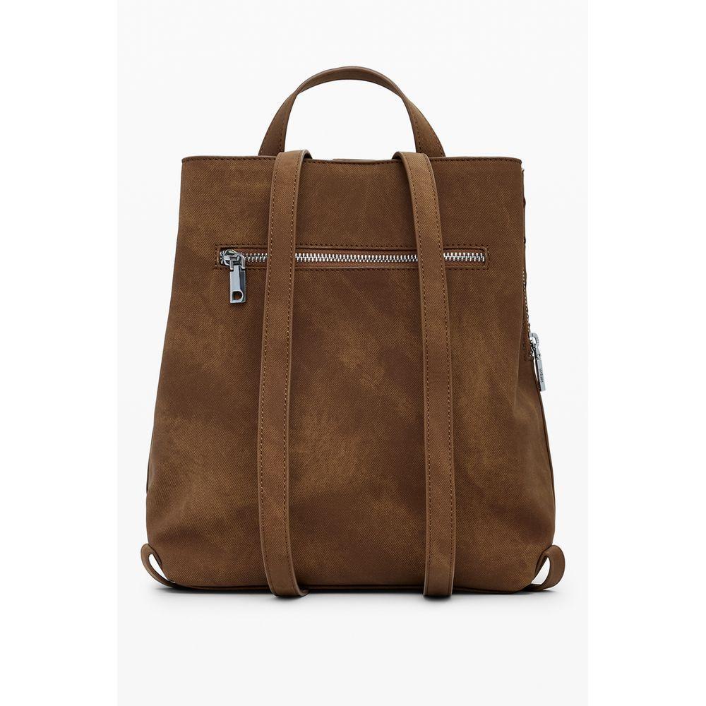 Front view with bag zipped and handles upright.