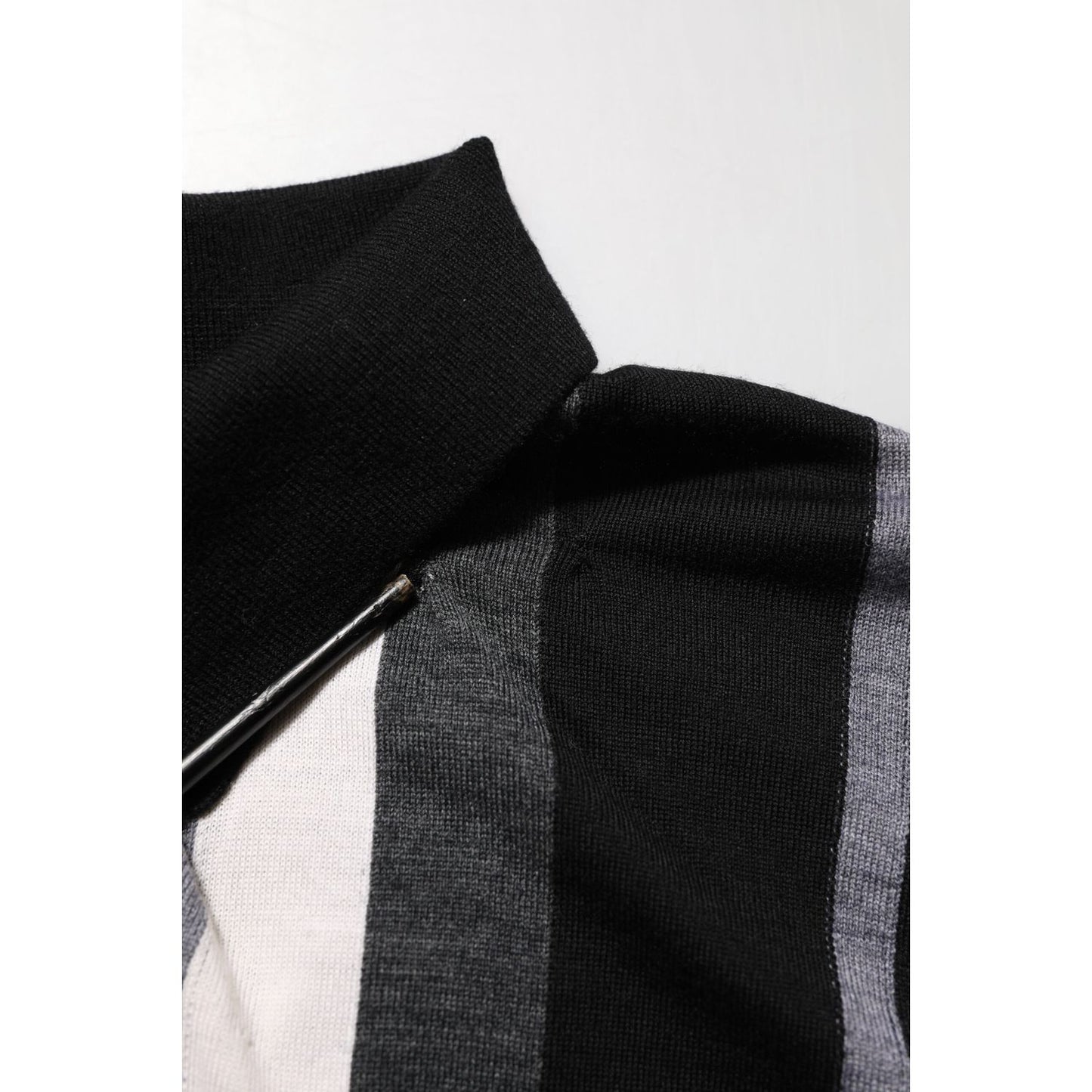 Dolce & Gabbana Black White Polka Dot Collared Polo T-shirt close-up of collar and fabric detail