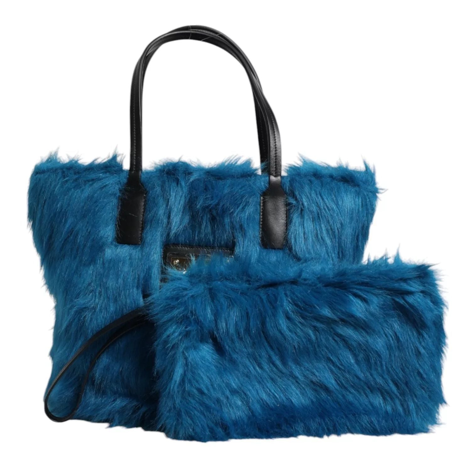 Front view with bag zipped and handles upright.