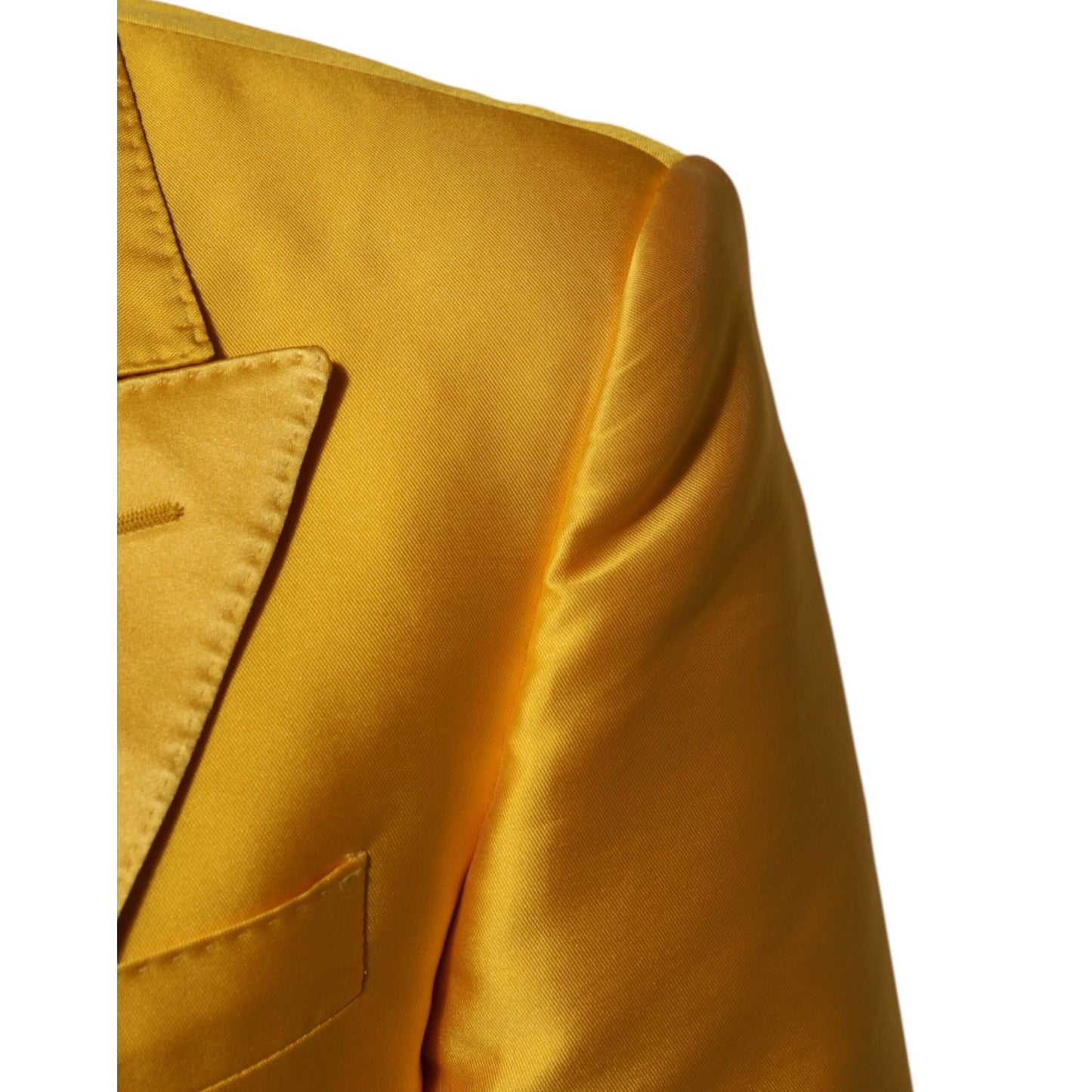 Dolce & Gabbana Yellow 2 Piece Silk Blend Men Suit SICILIA, close-up of lapel and shoulder