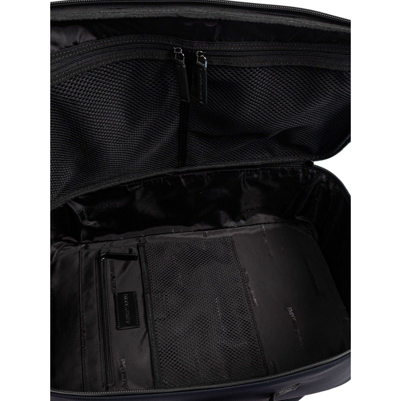 Front view with bag zipped and handles upright.