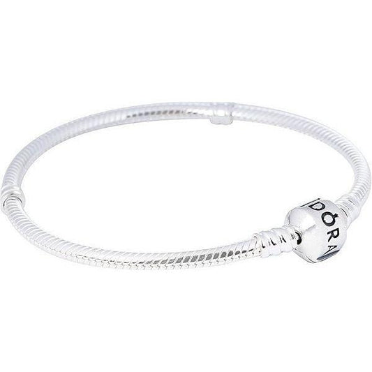 PANDORA MOMENTS COLLECTION Mod. SNAKE CHAIN BRACELET Size 18 Bracelet